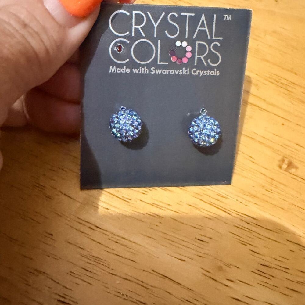 Crystal Colors Blue Stud Earrings Made With Swarovski Crystals New - Picture 2 of 3